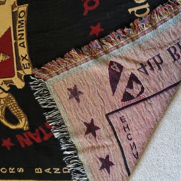 1ST CALVARY DIVISION THROW - Picture 10 of 10